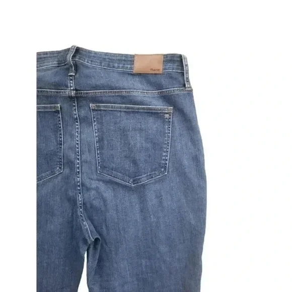 Madewell Stovepipe Medium Wash Jeans - Picture 5 of 7